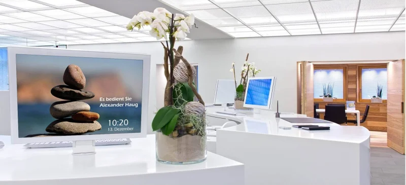 timeless white design monitor LOFT dektop on a counter desk