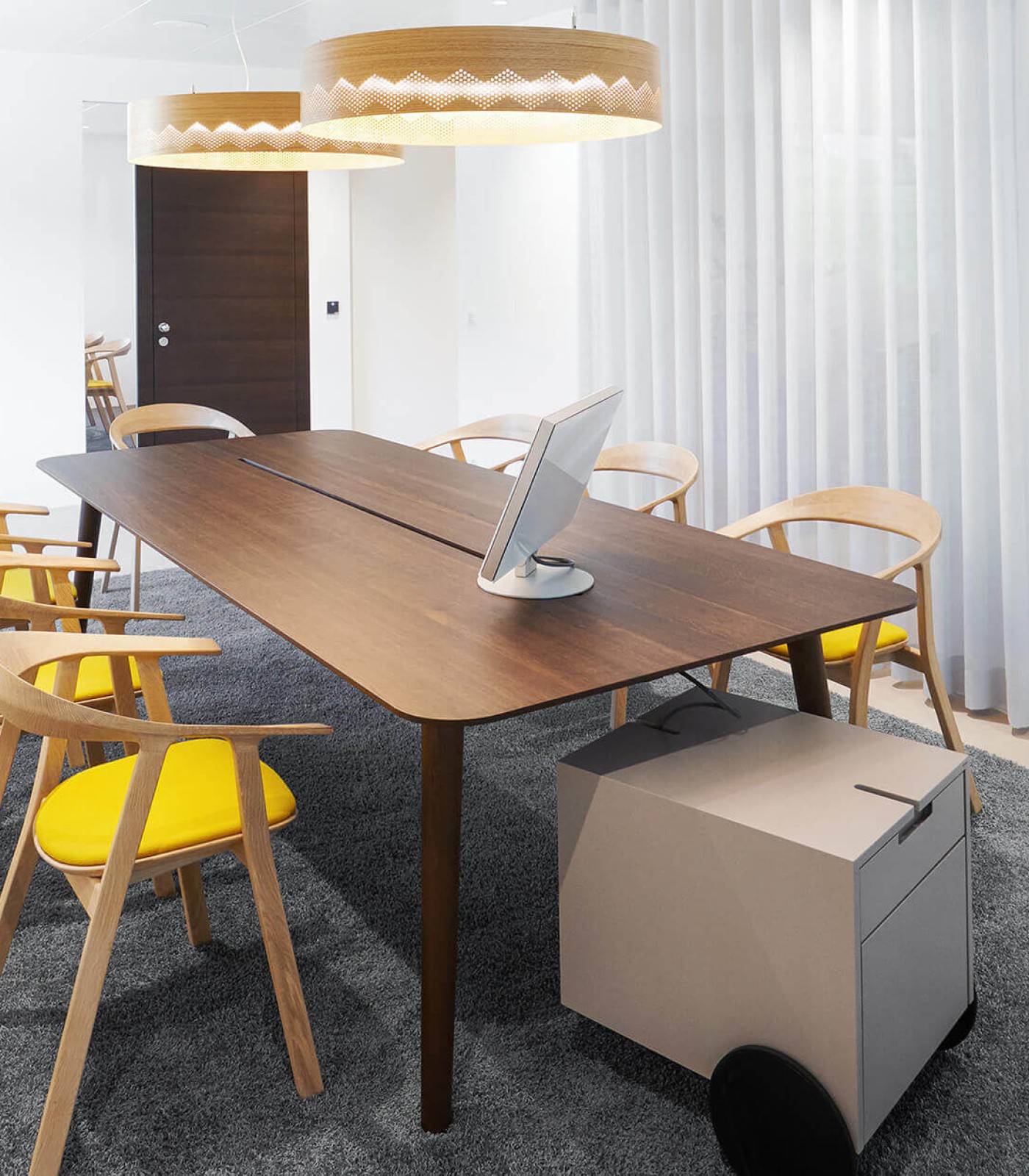 meeting room with a design panel loft desktop on plate